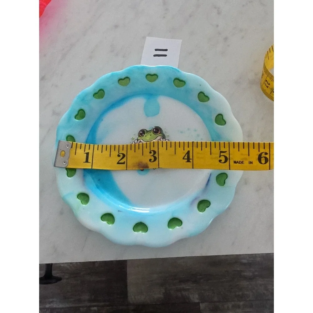 Handmade‎ Resin 5 1/2 Inch Decorative Plate